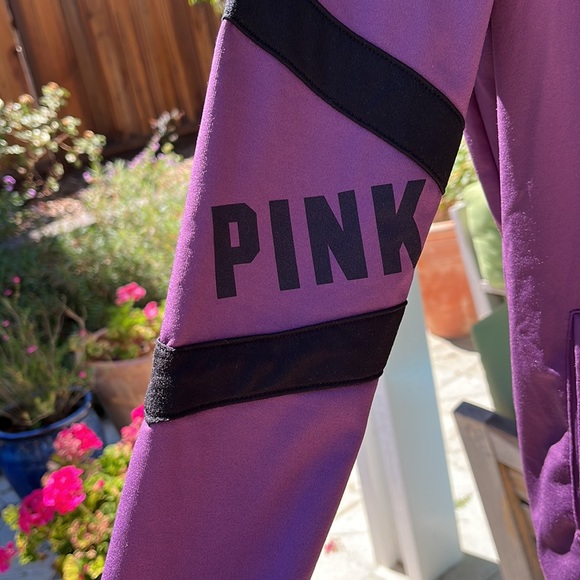 PINK by Victoria’s Secret EUC size S plum hooded jacket, athletic, soft … - Picture 4 of 8